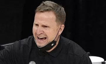 Scott Brooks