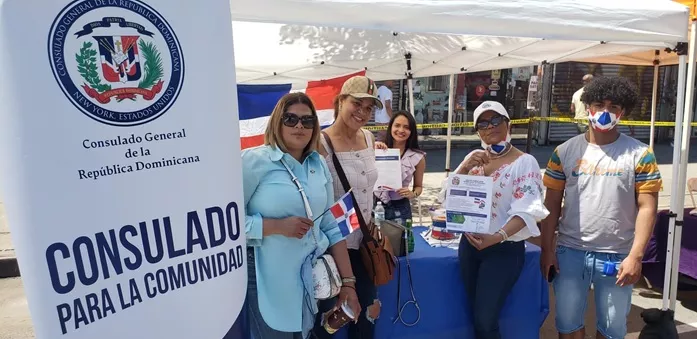 Departamento comunitario consulado RD-NY amplia informaciones sobre servicios consulares