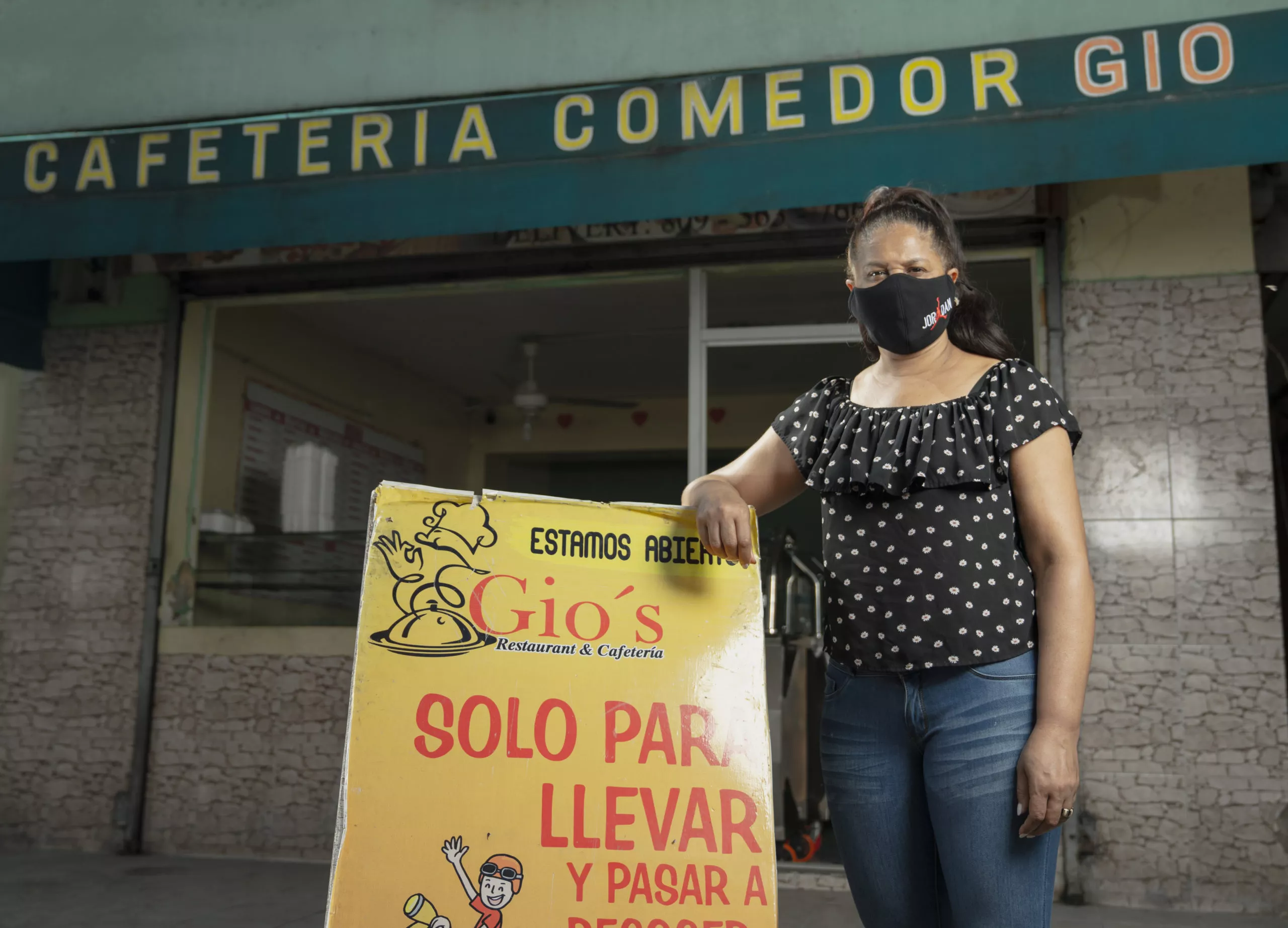 Esterbina De Los Santos, emprendedora dominicana del Banco Adopem