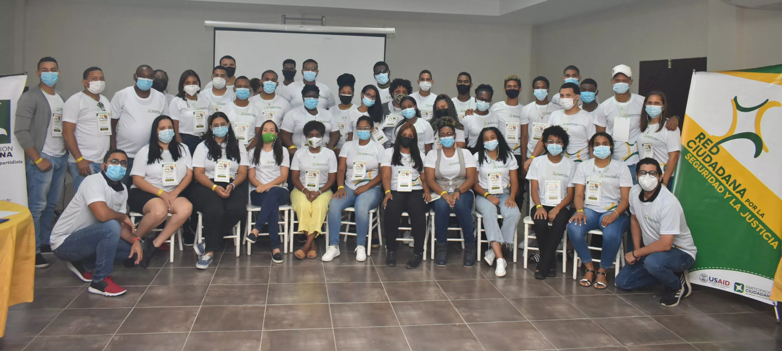 Participantes del campamento de prevención de violencia juvenil 2021