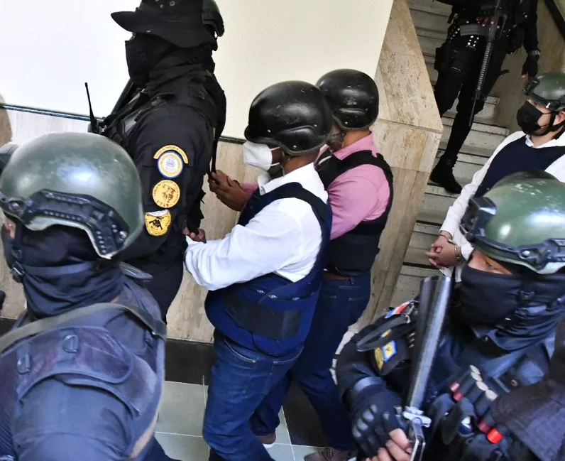 10_Nacionales_8_2,p01