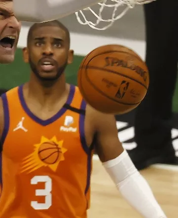 Phoenix Suns at Milwaukee Bucks