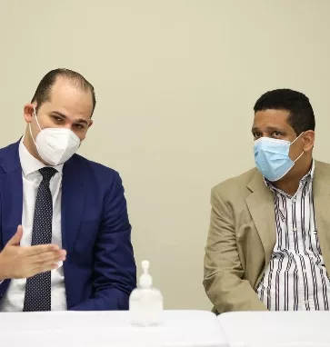 Adolfo Pérez y Carlos Pimentel ayer.
