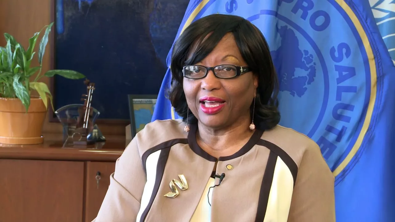 Carissa-F.-Etienne