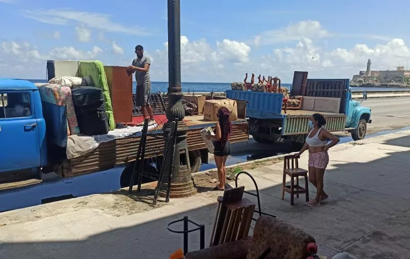 La tormenta Elsa va hacia el centro de Cuba tras su paso por las provincias del sureste
