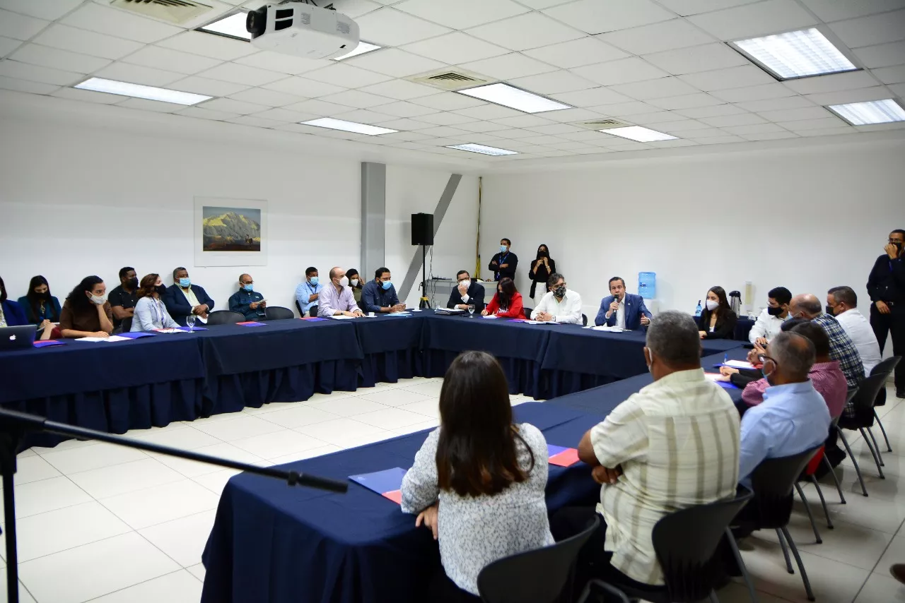 Reunión con los productores de San José de Ocoa