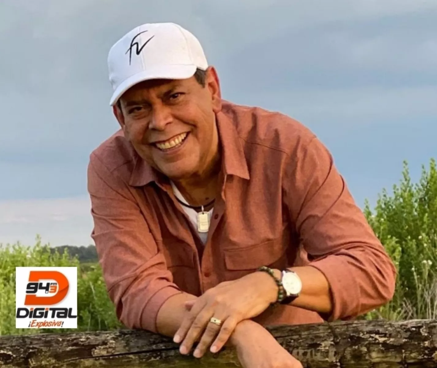 silueta fernando villalona,p01