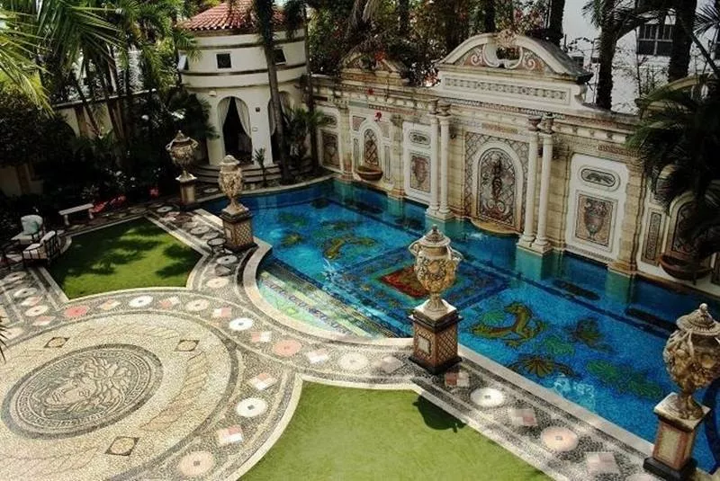 versace
