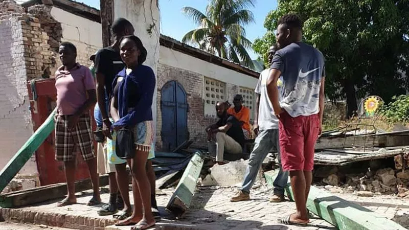 Los haitianos revivieron este sábado el trauma del terremoto de 2010.-1234679098