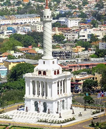 Fotos aérea  del Monumento de santiago. Hoy Wilson Aracena.