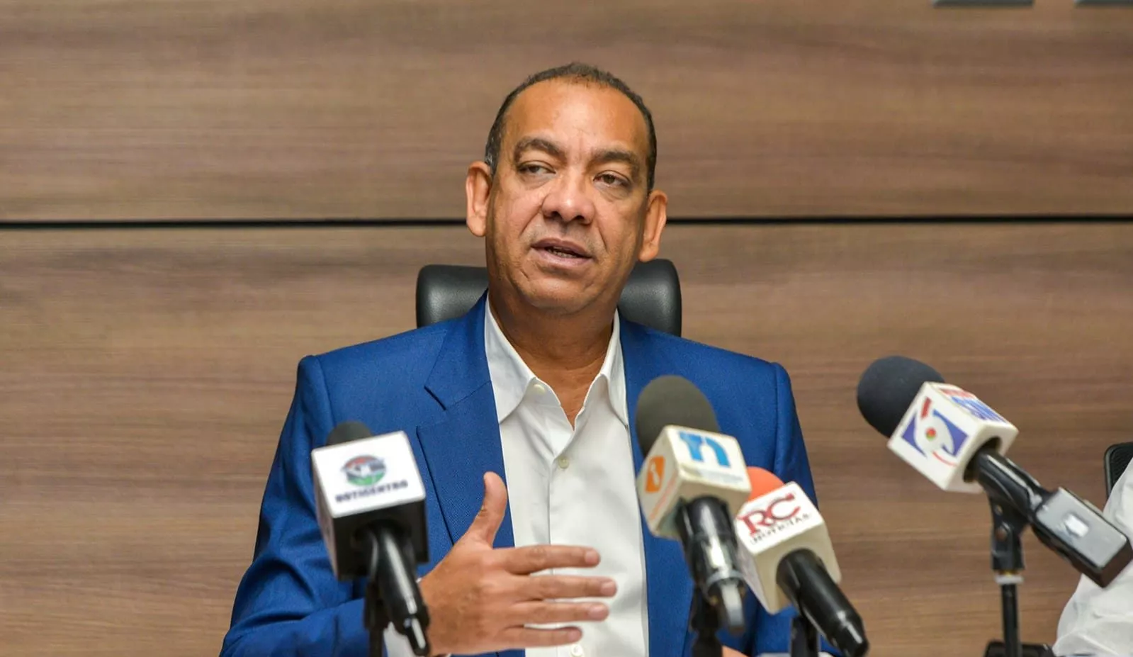 Deligne Ascención, presidente de la CNEI del PRM.