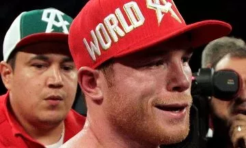 Alvarez vs Khan Fight