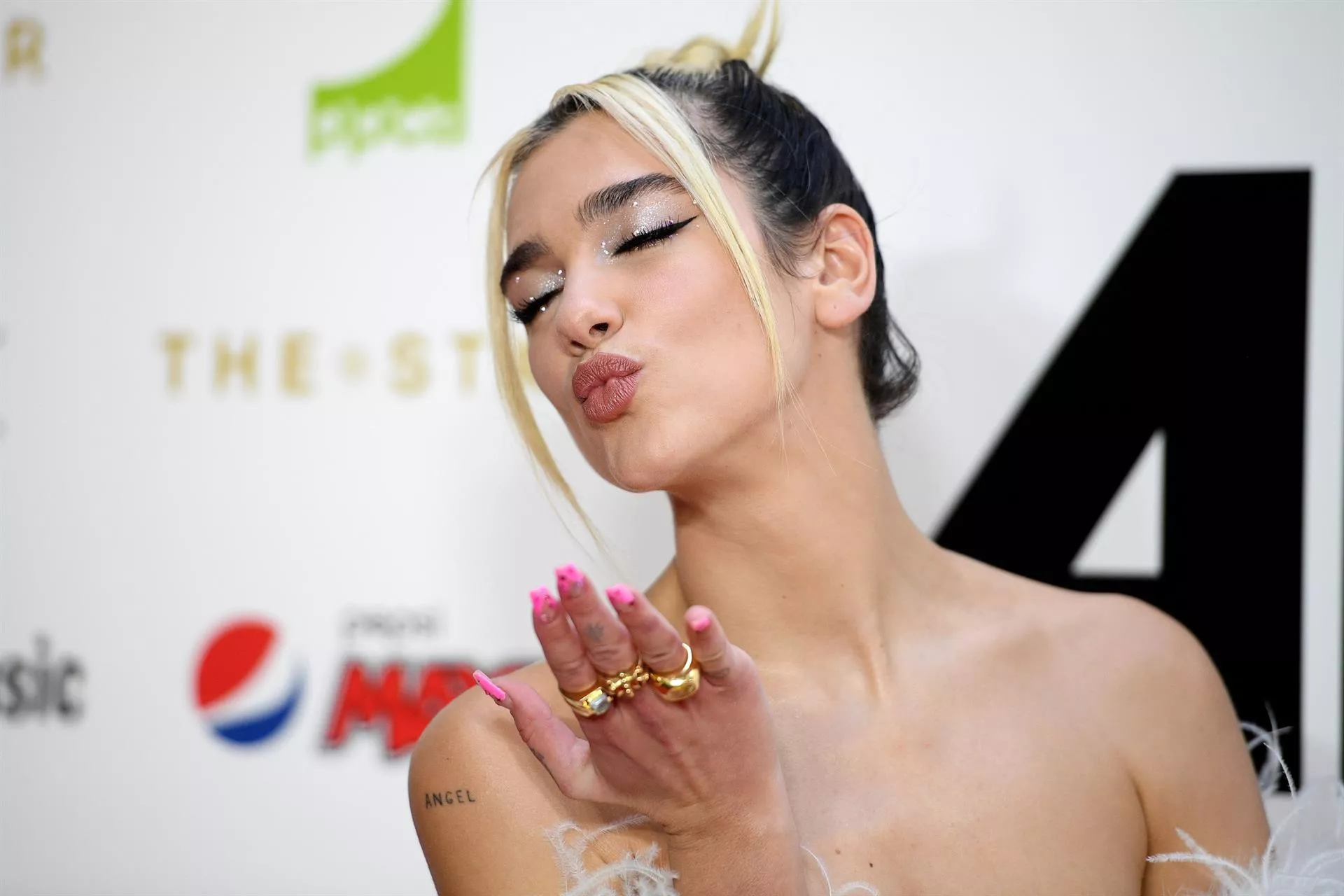 La cantante británica Dua Lipa