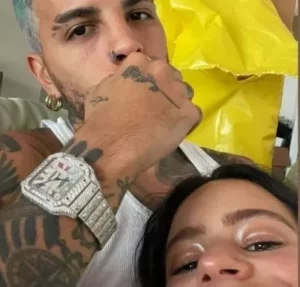 Rosalía y Rauw Alejandro hacen oficial su relación
