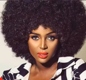 Amara La Negra sorprende con su nuevo look