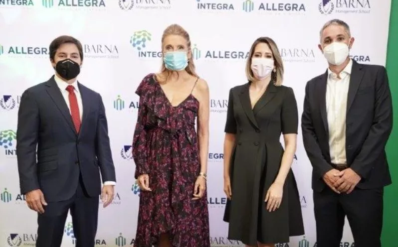 Gastón Gabin, Mariela Vicini, Monika Harel e Ignacio Santoni.