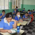 Así fue el primer día de entrega del almuerzo escolar para la Jornada Extendida/ Fotos: José de León