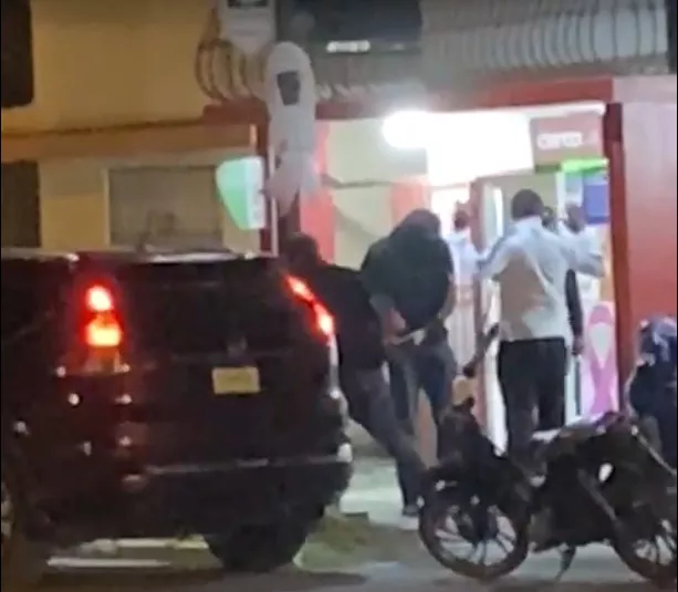 Asalto a farmacia