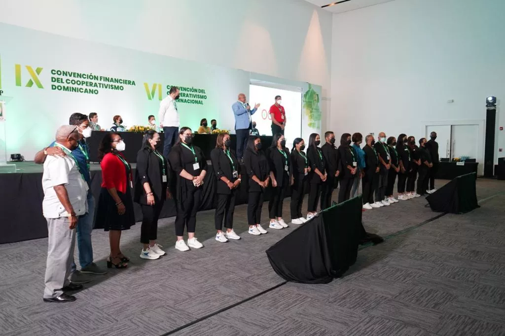 El equipo de trabajo que colaboro en el montaje de la IX Convencion Financiera del Coopertivismo Dominicano