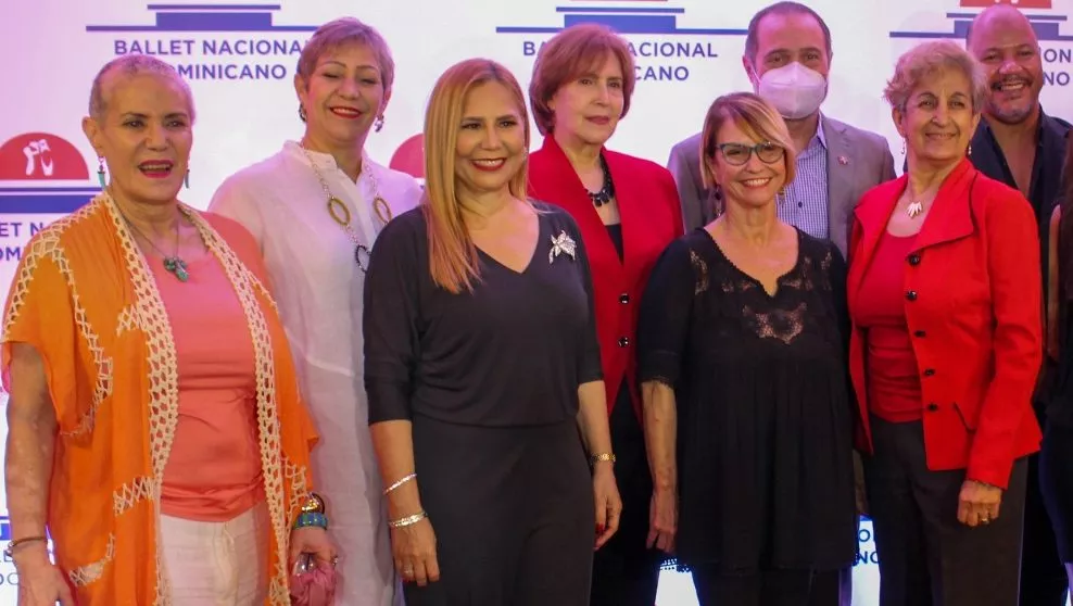Parte de los exdirectores del Ballet Nacional Dominicano.