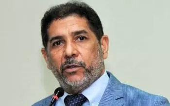 Limber Cruz,  ministro de Agricultura.