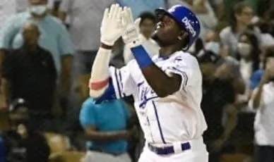 Ronny Mauricio