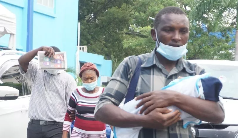 Partos de extranjeras bajan a 17% en febrero tras aplicación de protocolo sanitario.