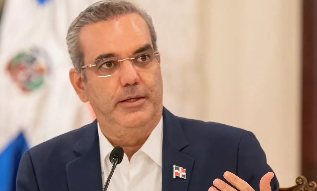 República Dominicana firma su primer contrato de exploración petrolera