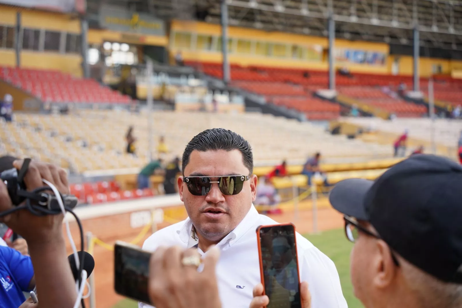 Ángel-Ovalles-Rueda-de-Prensa-21-Nov-3