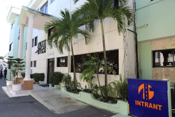 intrant, taxis, turismo