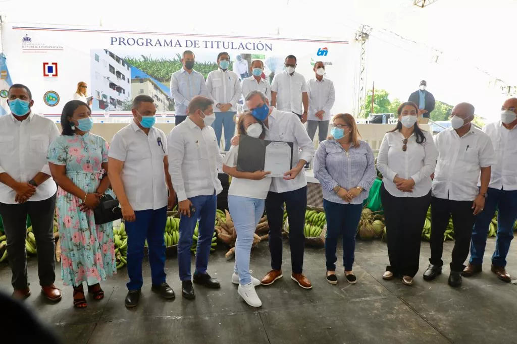 titulos azua