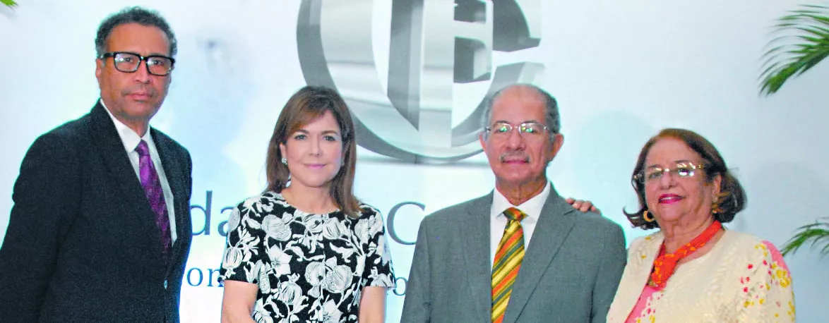Carlos Roberto Gómez Beras,  Ana Corripio, José Alcántara Almánzar e Ida Hernández.