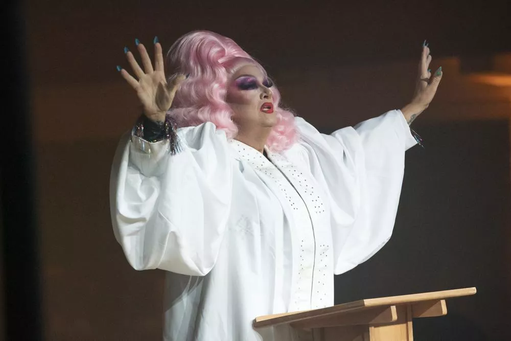 Drag queens