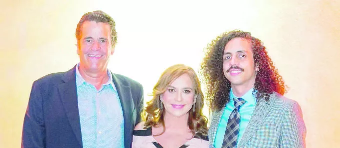 Miguel Ángel Muñiz, Altagracia Mella y Alain Muñiz Mella.
