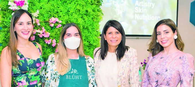 Yolanda Linares, Claudia Penzo, Lourdes  Serulle y María Alejandra Guzmán.