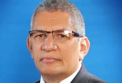 Rommel Santos Díaz, experto en derecho constitucional.