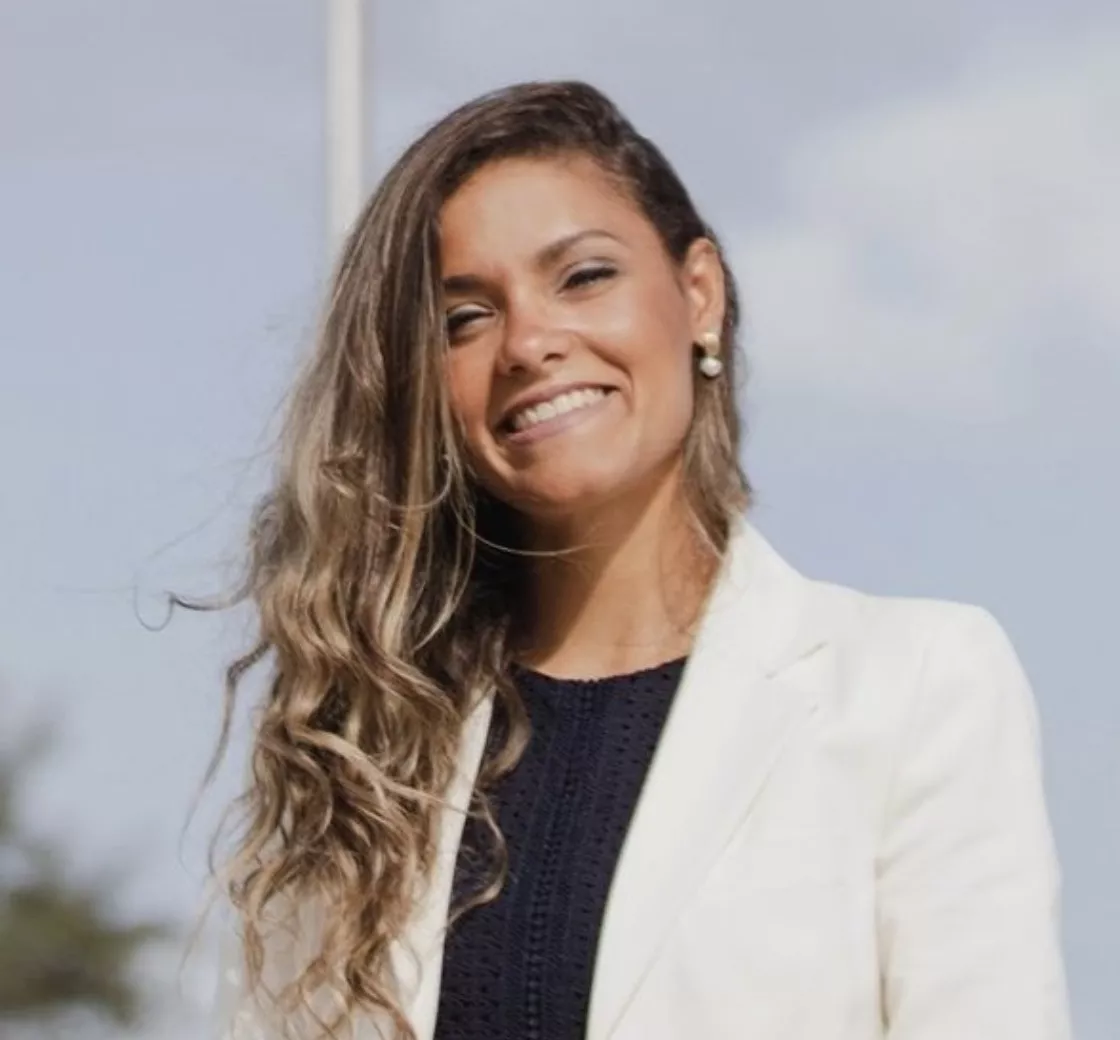 Natalie Ruiz Casado