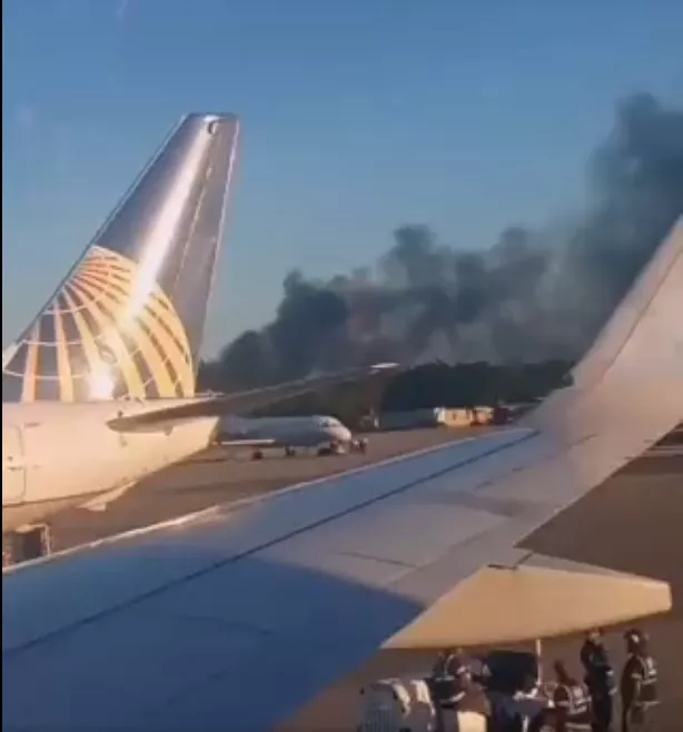 Avión