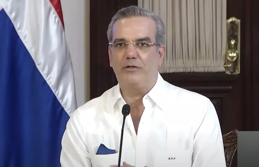 Gobierno, vuelos, dominicanos
