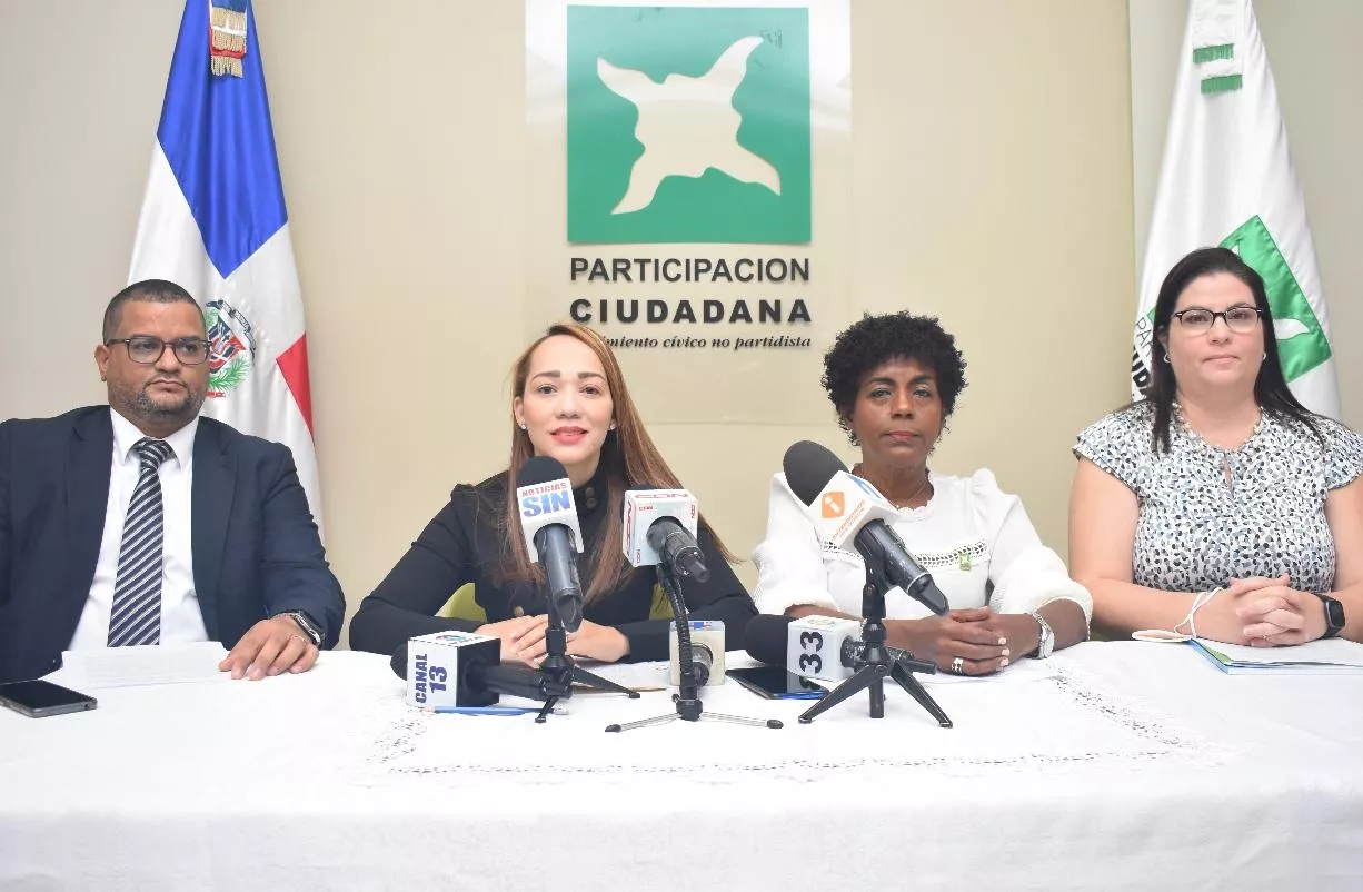 Joseph Abreu María, Leidy Blanco García, Fátima Lorenzo y Claudia Álvarez.  Fuente Externa