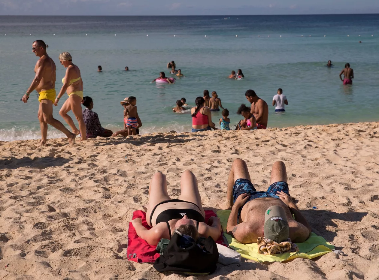 Continua reapertura para incentivar el turismo en R.Dominicana