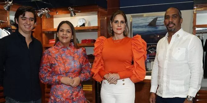 Manuel Higuera, Julia Muñiz, Rocío Regalado y Alvin Bautista.