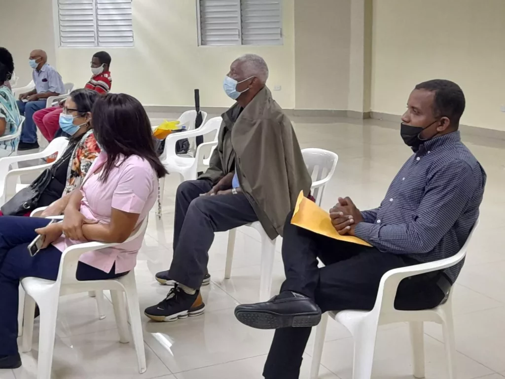 Inauguran Escuela de Formación para Laicos doña Plácida Rodríguez en Sabana Perdida
