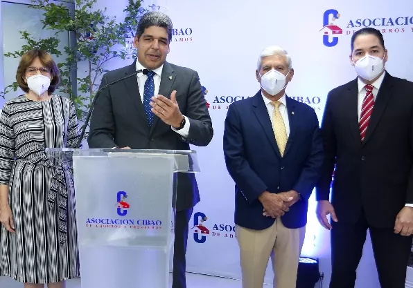 Yolanda Guzmán, José Luis Ventura, Rafael Genao y Randolph Phipps.
