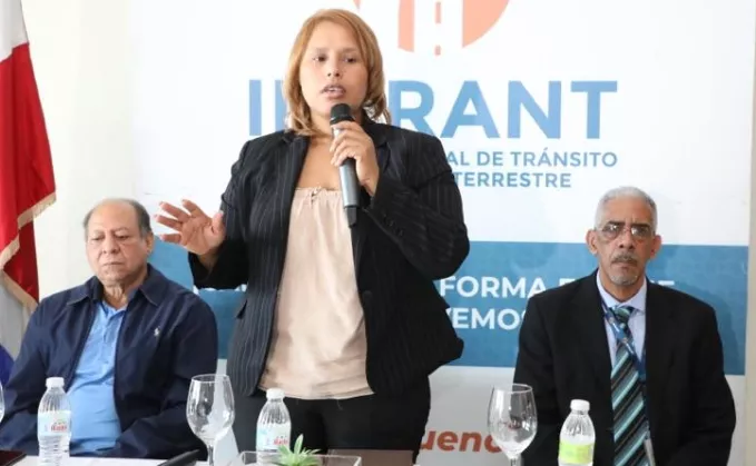 Acto formal que da inicio al programa.