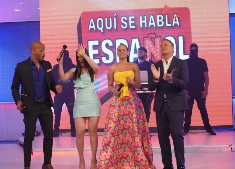 Los presentadores estelares de “Aquí se habla en español”.