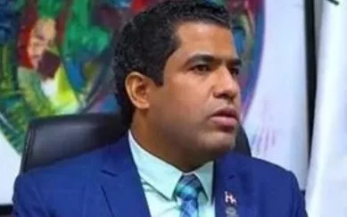 Luis Dicent.