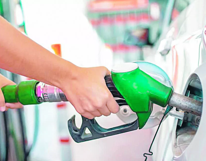 Los precios de los combustibles se mantienen congelados.