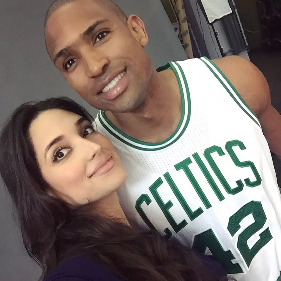 Amelia Vega