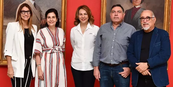 Elena Aguayo, María Amalia León, Milagros Germán, Gamal Michelén y Luis F. Rodríguez